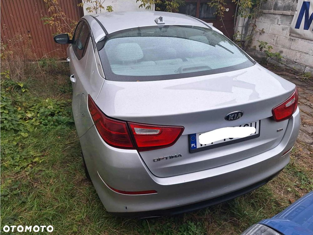 Kia Optima - 5