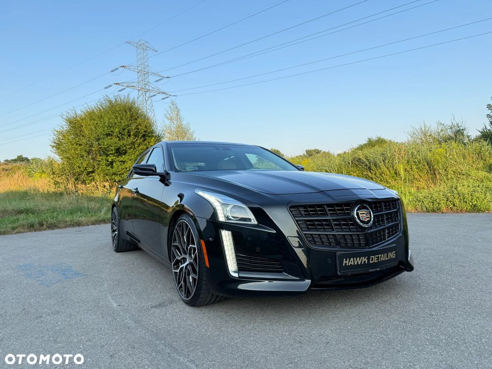 Cadillac CTS - 1