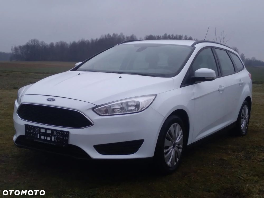 Ford Focus 1.0 EcoBoost Gold X (Trend) - 1