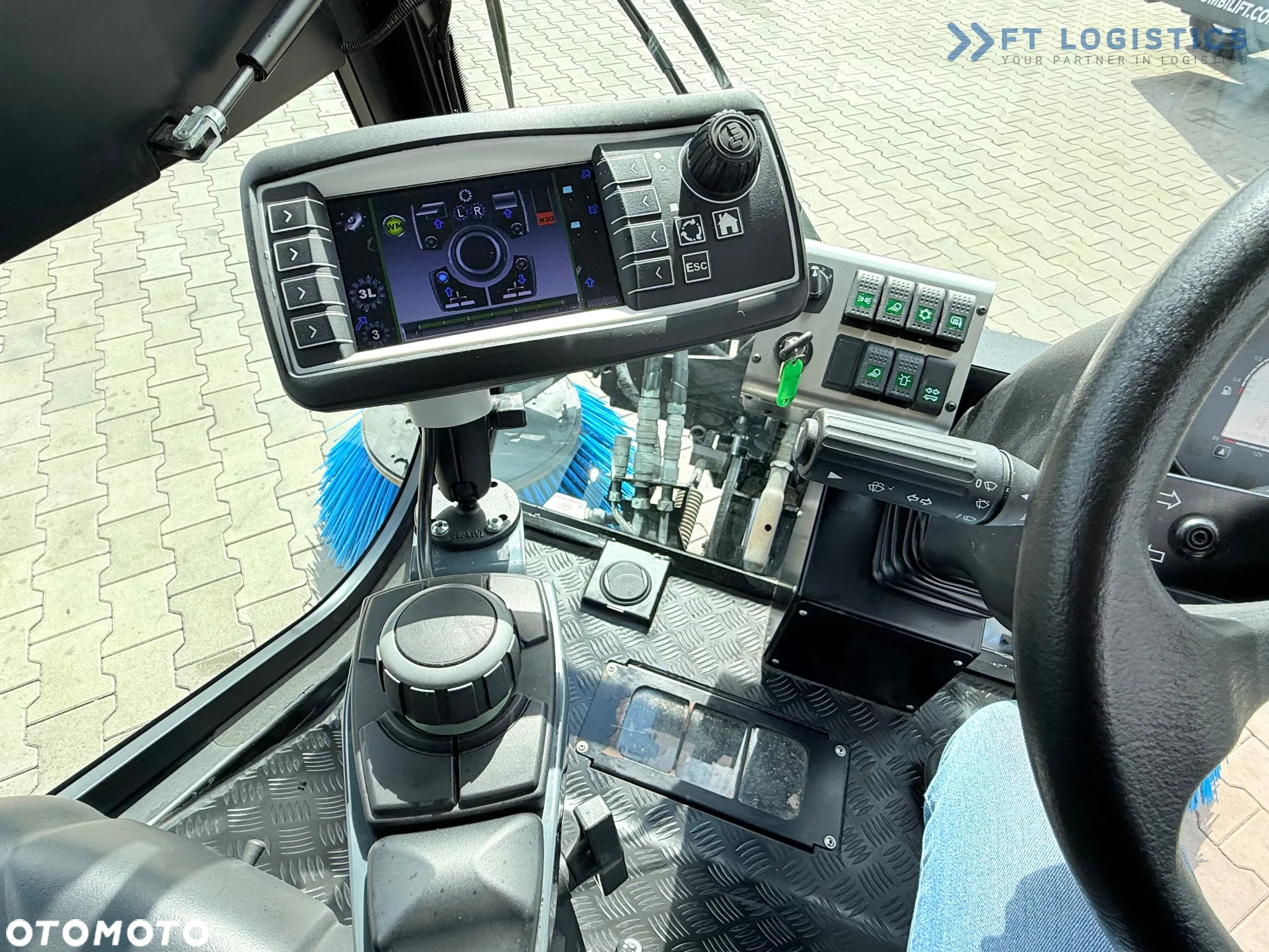 Inny Nilfisk City Ranger 3500 – Zamiatarka Komunalna Przegubowa | Rok 2017 | Tylko 442 mth | Diesel | 4x4 - 31