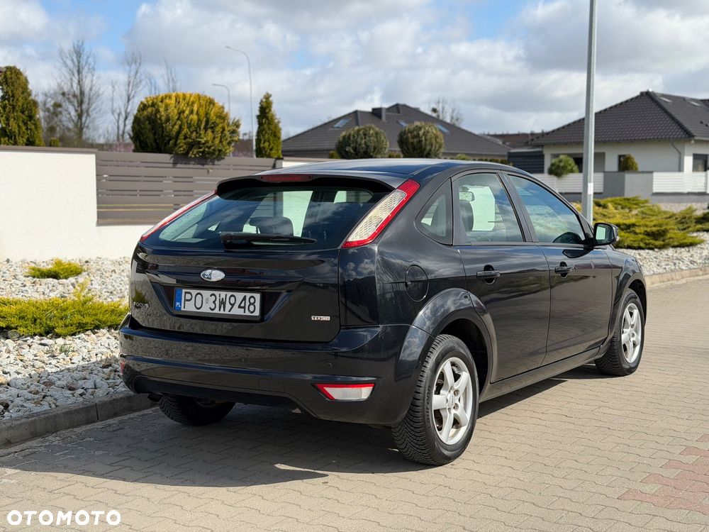 Ford Focus 1.6 TDCi DPF Style+ - 8
