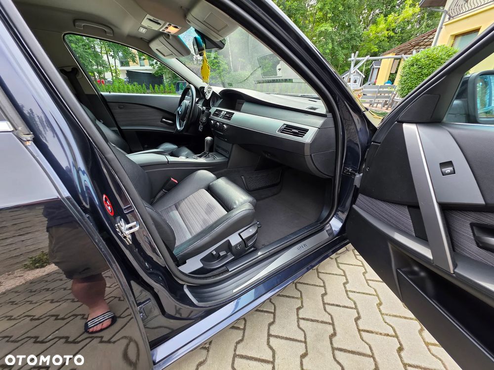 BMW Seria 5 530i - 5