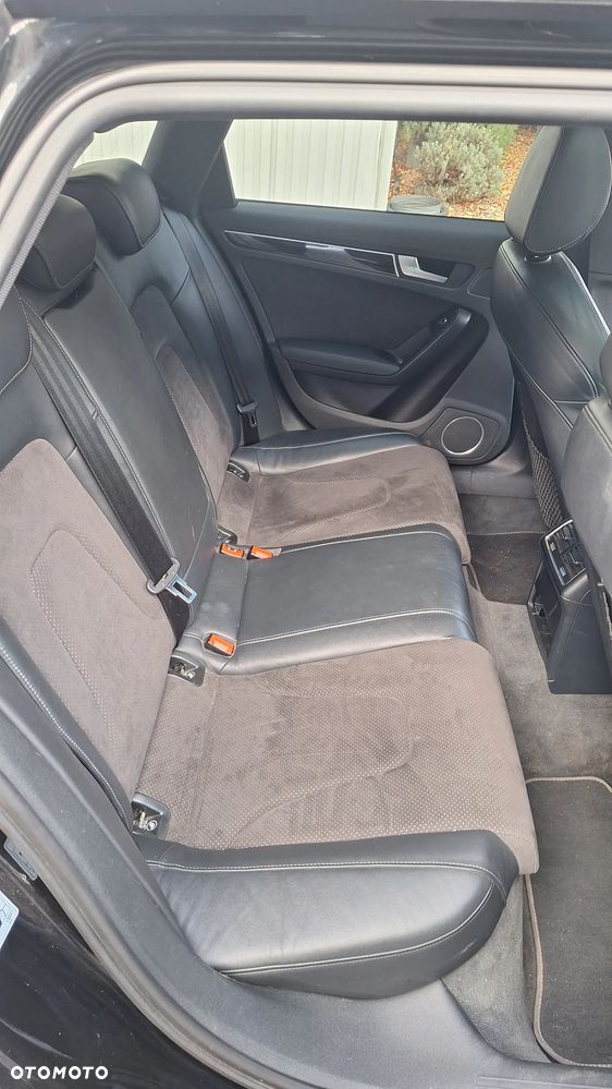 Audi A4 Avant - 31