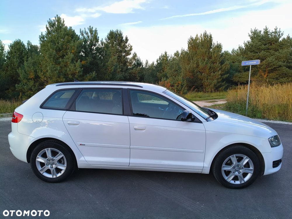 Audi A3 Sportback 1.4 TFSI S Line Sportpaket plus - 14