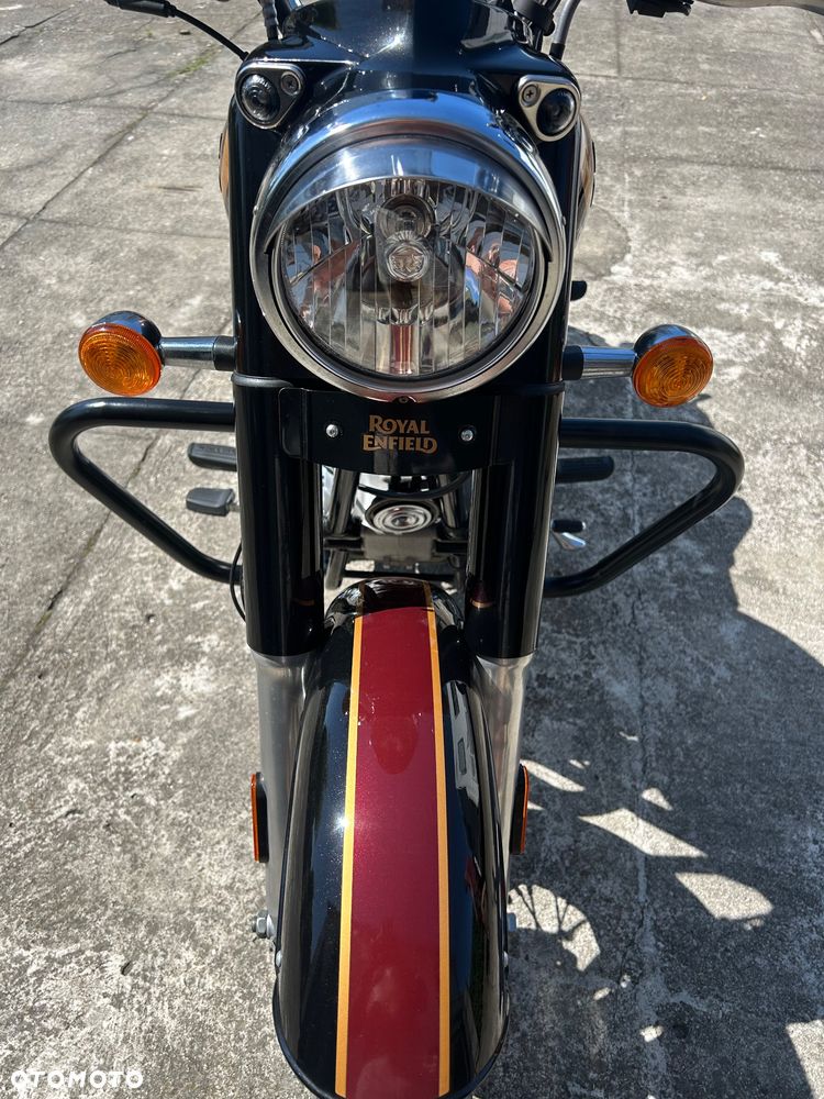 Royal Enfield Classic - 2
