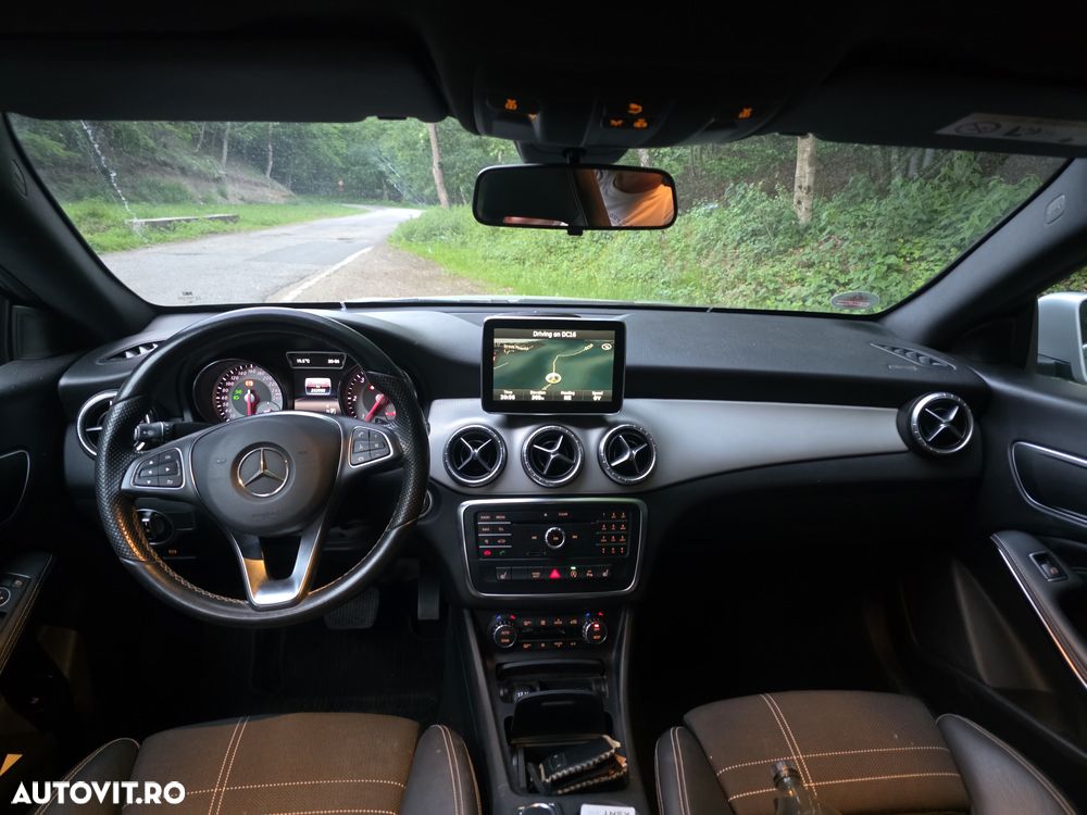 Mercedes-Benz CLA 220 - 23