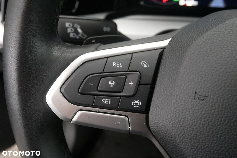 Volkswagen Golf Variant - 20