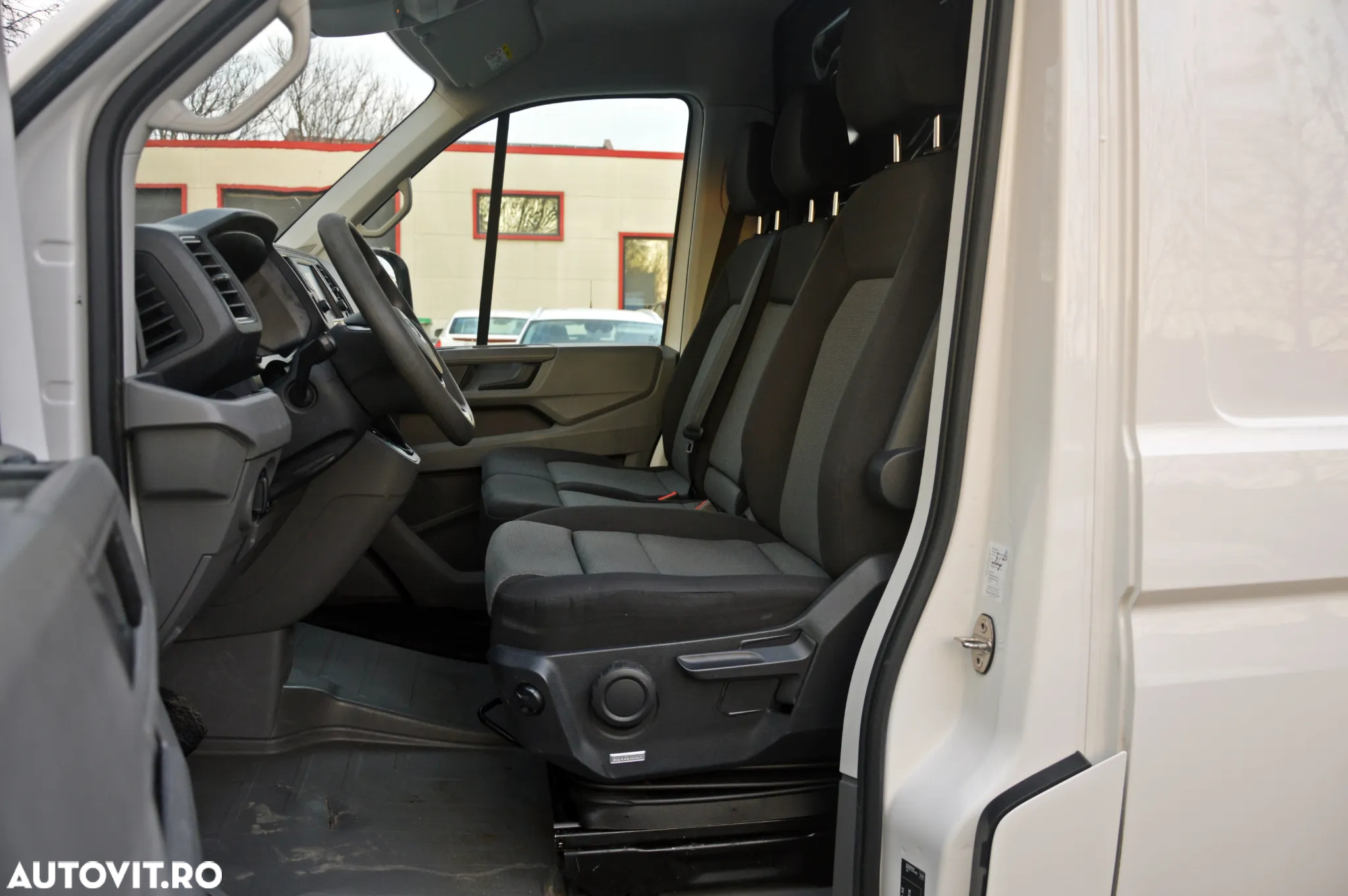 Volkswagen Crafter - 22