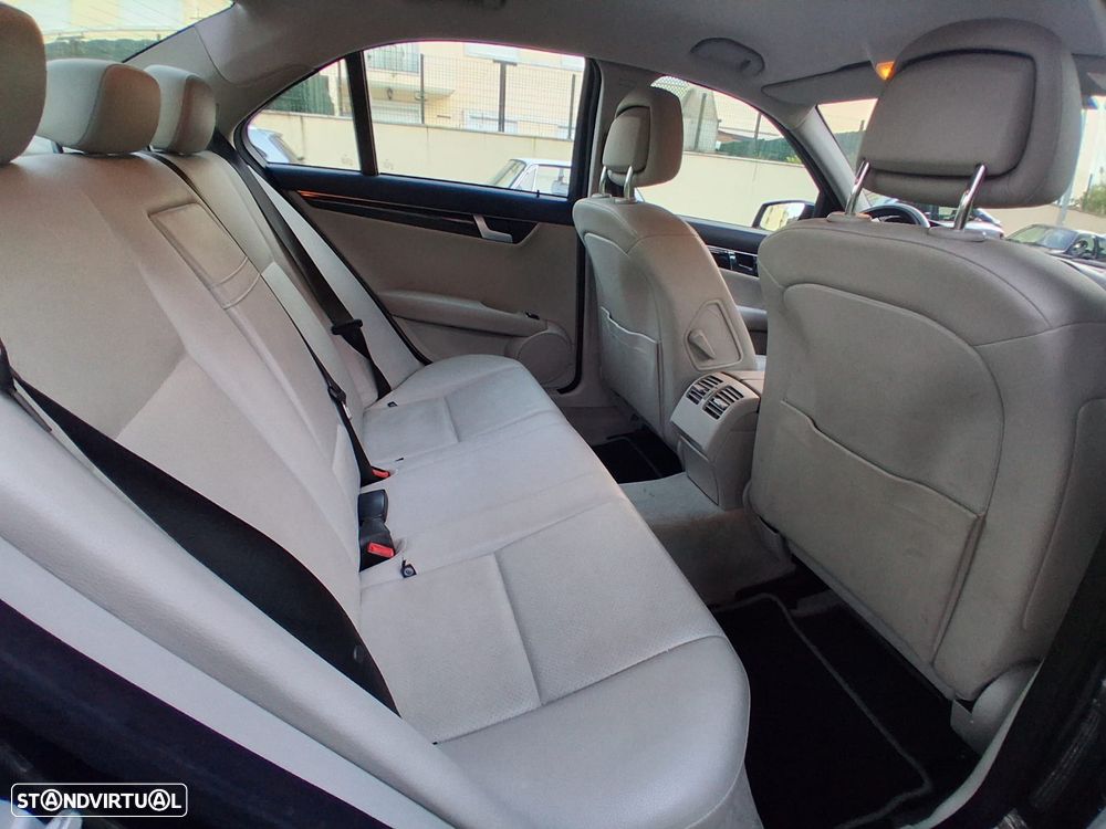 Mercedes-Benz C 180 CDI Elegance BlueEfficiency - 29