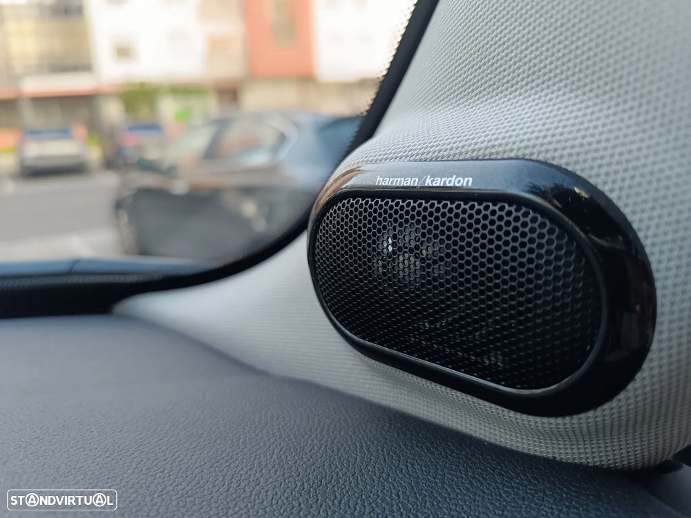 MINI 3 Portas Cooper SE Premium P. Yours - 27