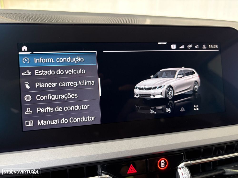 BMW 330 e Line Sport Auto - 30