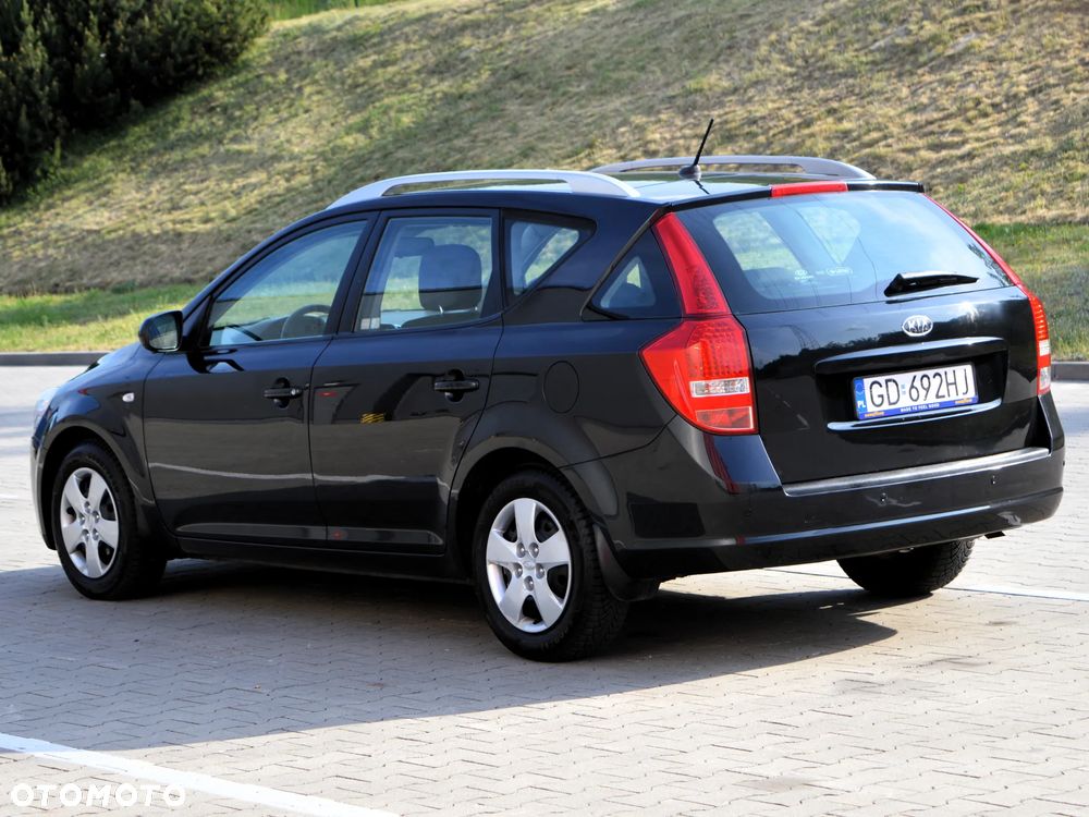 Kia Ceed 1.6 Comfort + - 4