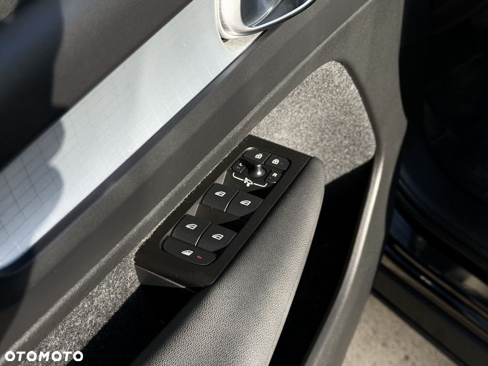 Volvo XC 40 - 17