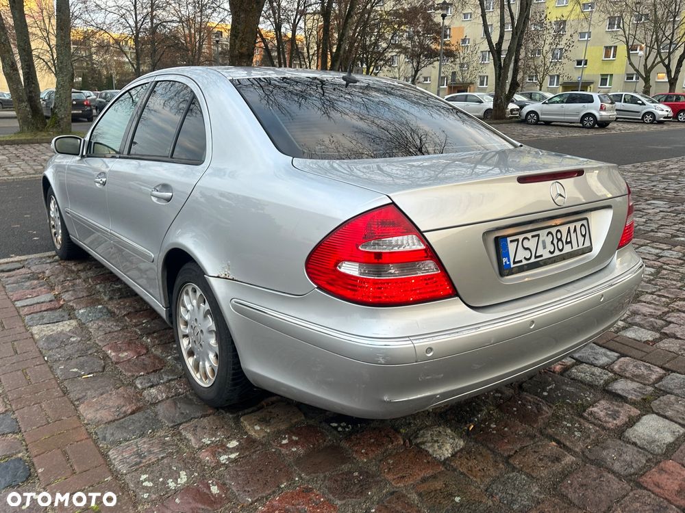 Mercedes-Benz Klasa E 350 4Matic Automatik Elegance - 2
