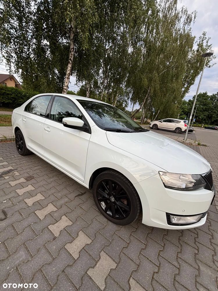 Skoda RAPID 1.4 TSI Style DSG - 6