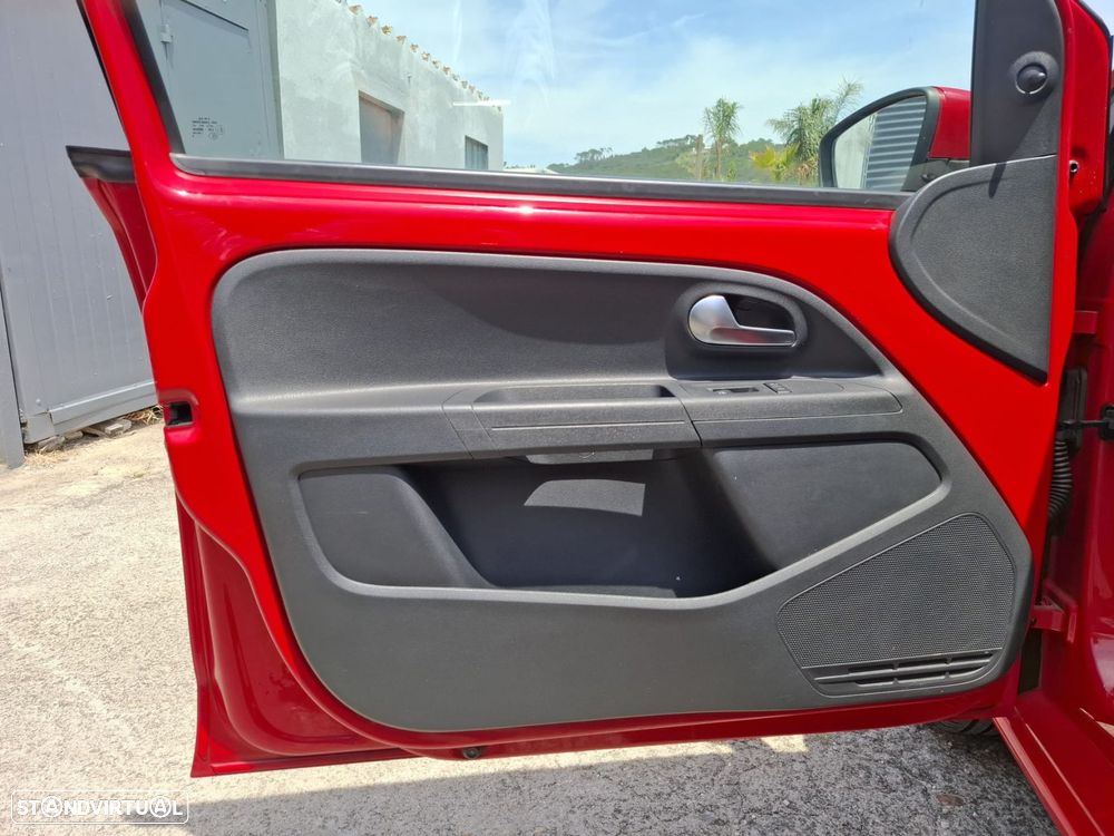VW Up! 1.0 BlueMotion Move - 31