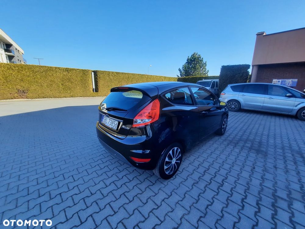 Ford Fiesta 1.25 Champions Edition - 4