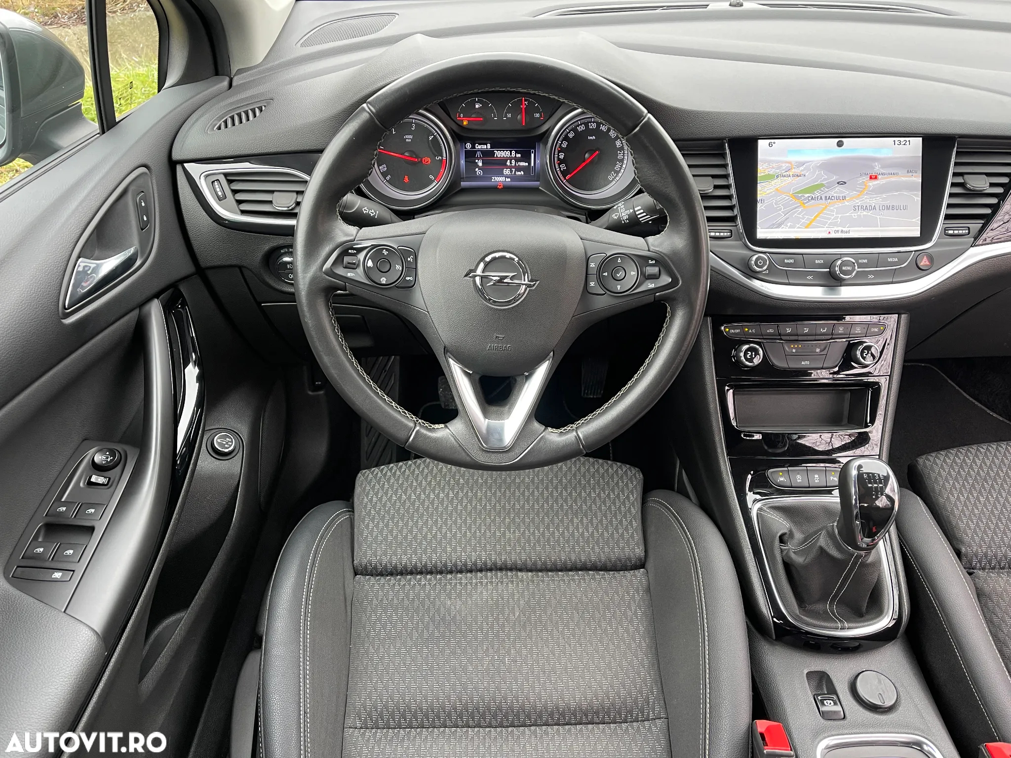 Opel Astra 1.6 D (CDTI) Start/Stop Sports Tourer Business - 6