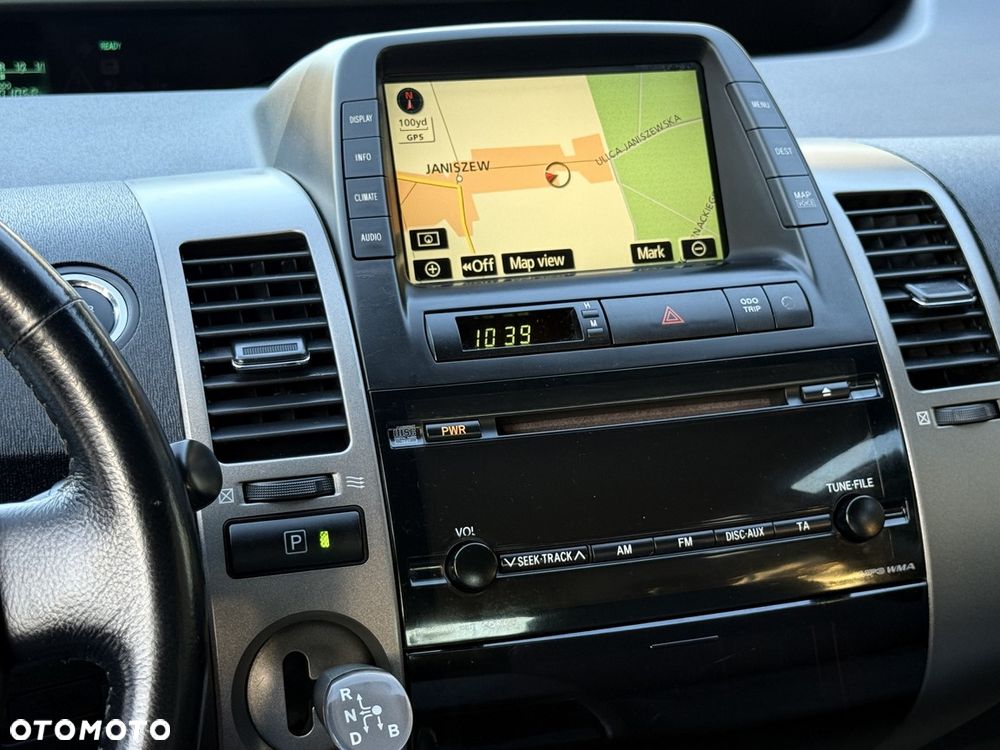 Toyota Prius 1.5 VVT-i Sol - 23