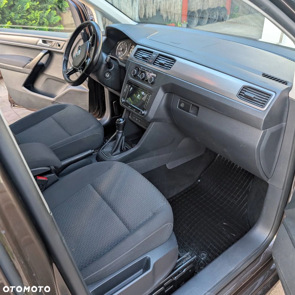 Volkswagen Caddy Maxi 1.4 TSI Trendline - 12