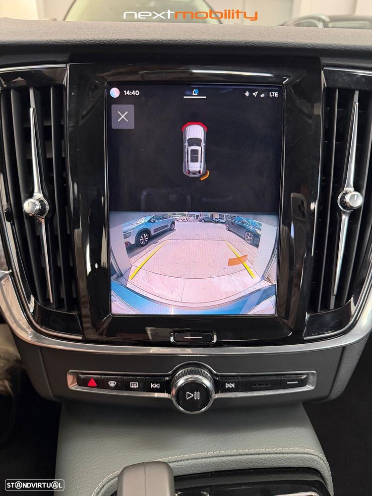 Volvo V90 2.0 T6 PHEV Inscription Expression AWD - 24