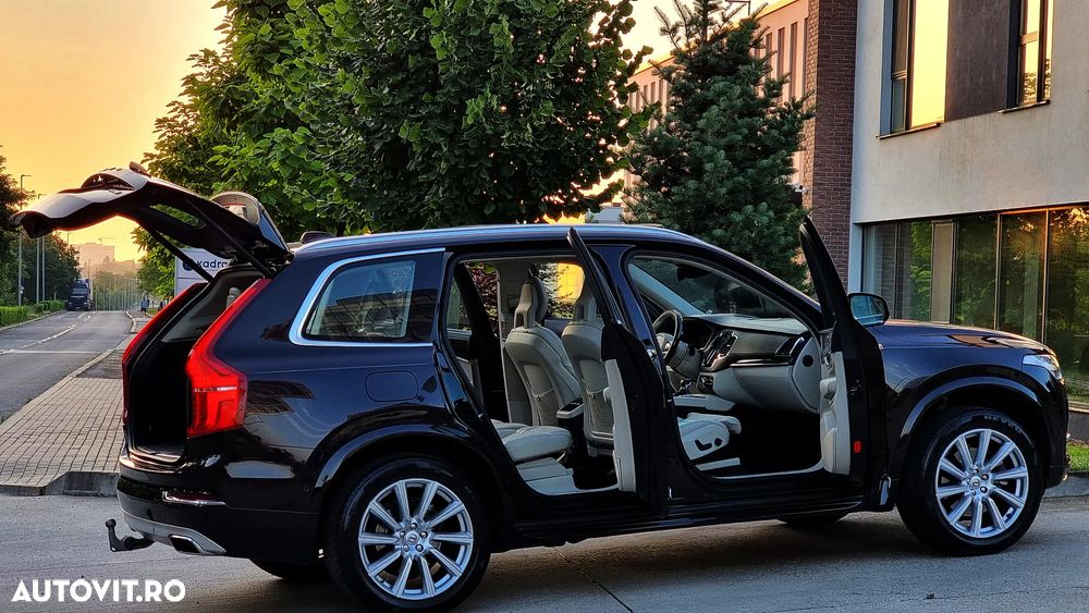 Volvo XC 90 D5 AWD Geartronic Inscription - 26