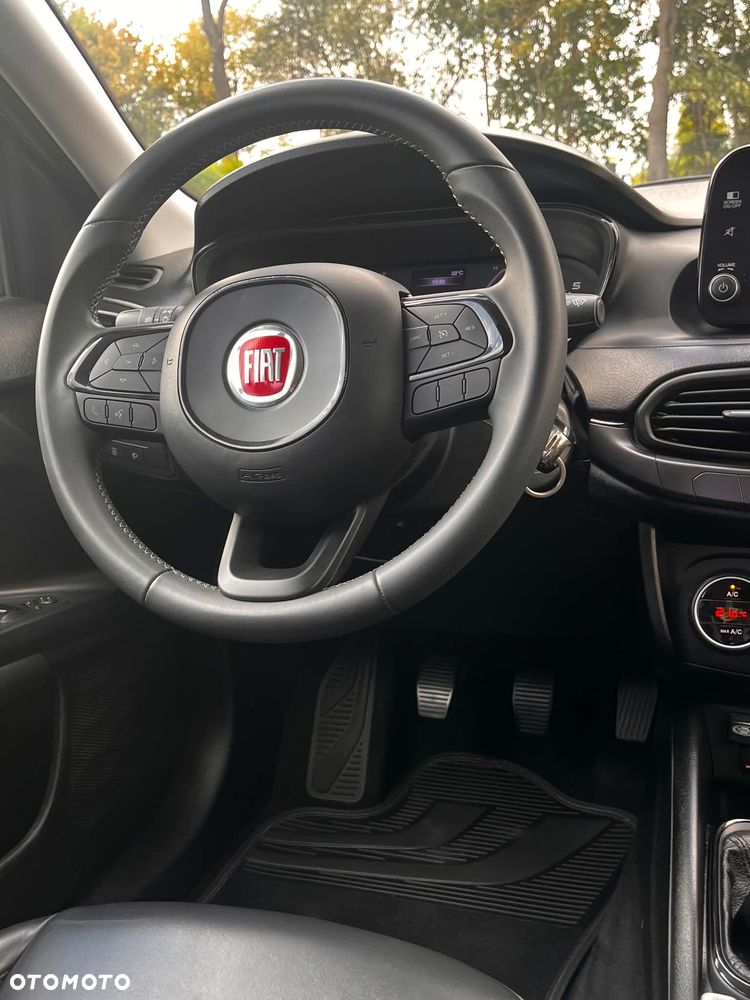 Fiat Tipo 1.4 T-Jet 16v S-Design - 14