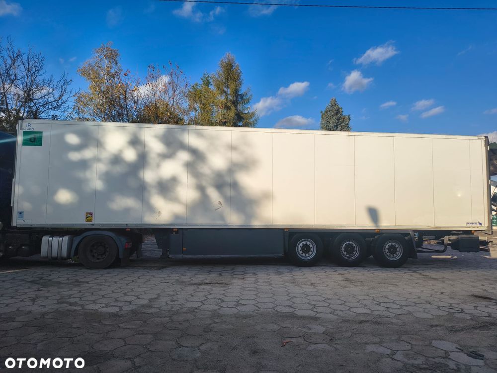 Schmitz Cargobull sko24 - 8