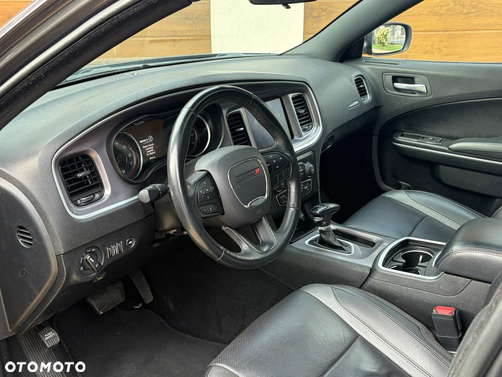 Dodge Charger - 10