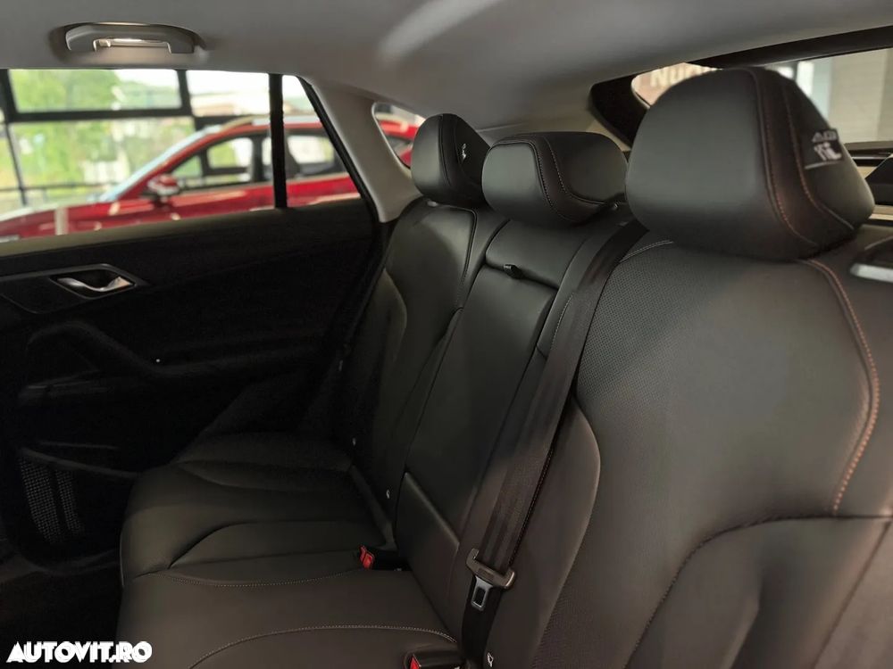 MG HS 1.5 T-GDi 7DCT Exclusive - 19