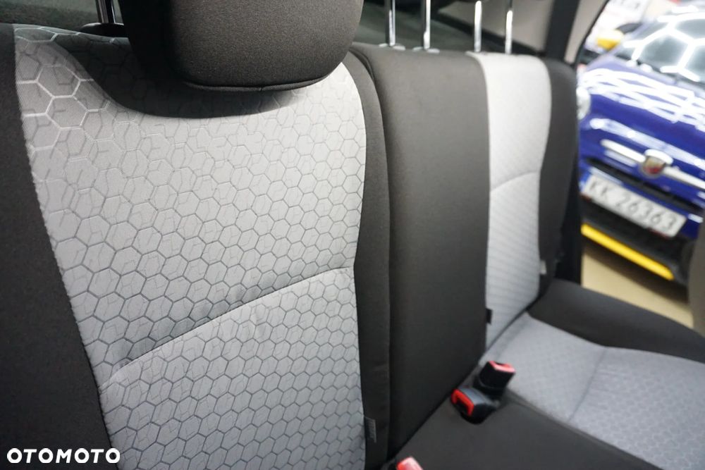 Toyota Yaris 1.0 VVT-i Life - 24