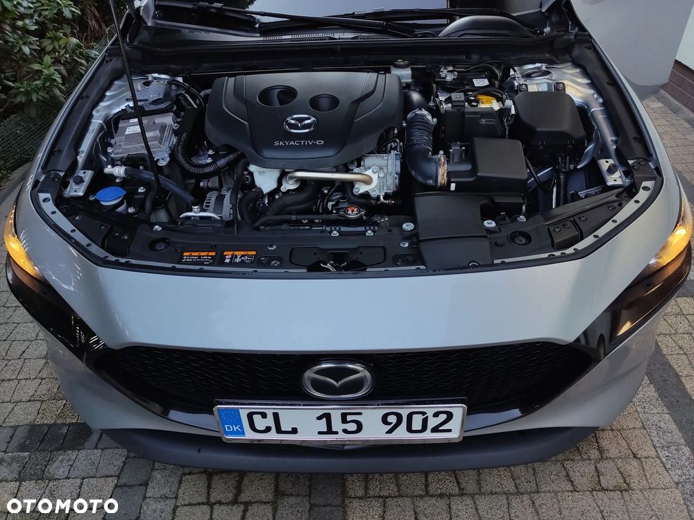 Mazda 3 SKYACTIV-D 1.8 SELECTION - 10