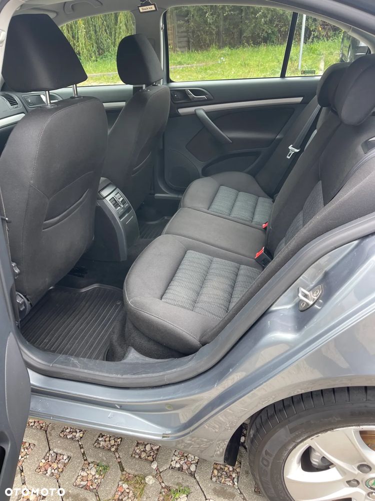 Skoda Octavia 1.6 TDI Ambition - 6