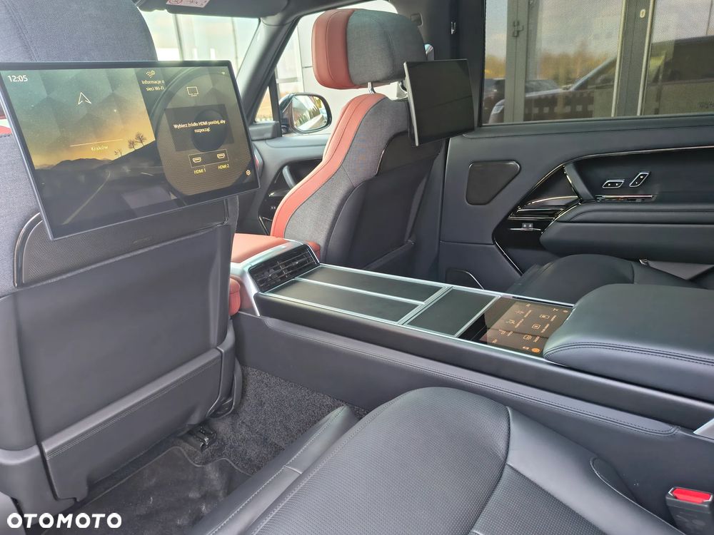 Land Rover Range Rover 4.4 V8 P615 mHEV LWB SV - 22