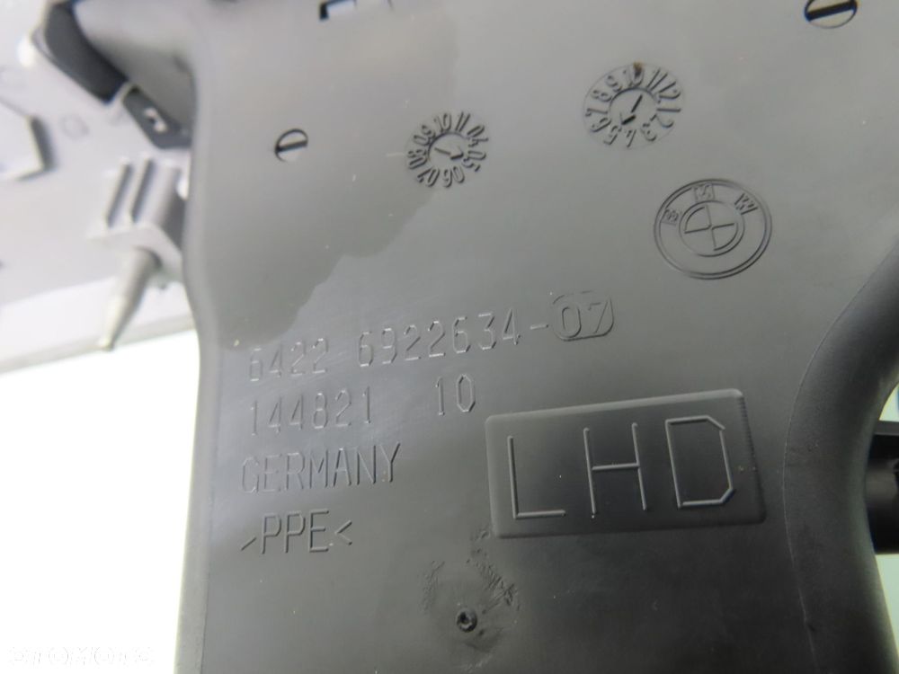 LISTWY DEKORY DESKI SREBRNE  BMW E90 - 2
