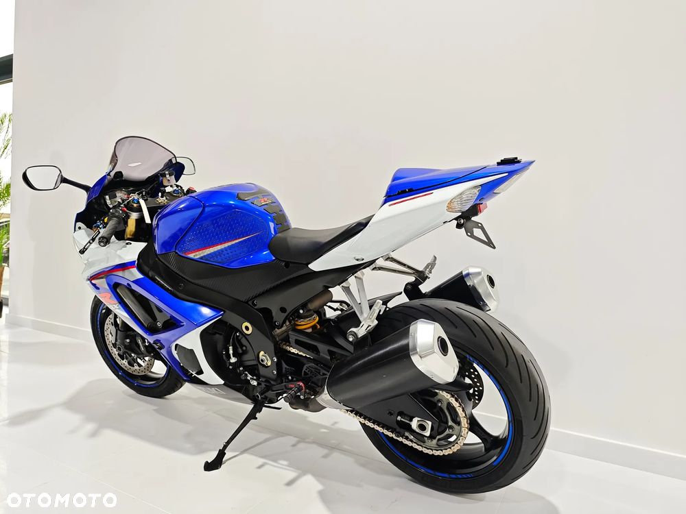 Suzuki GSX-R - 11