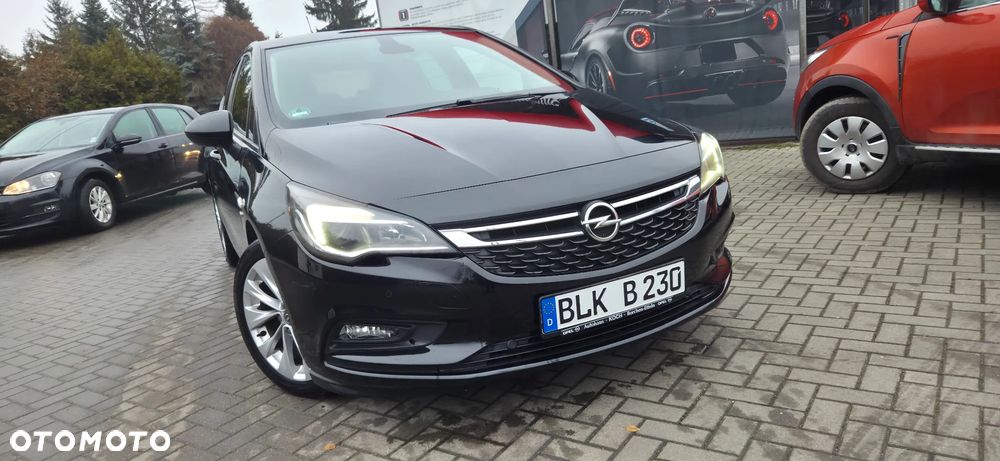 Opel Astra 1.6 CDTI Cosmo - 21