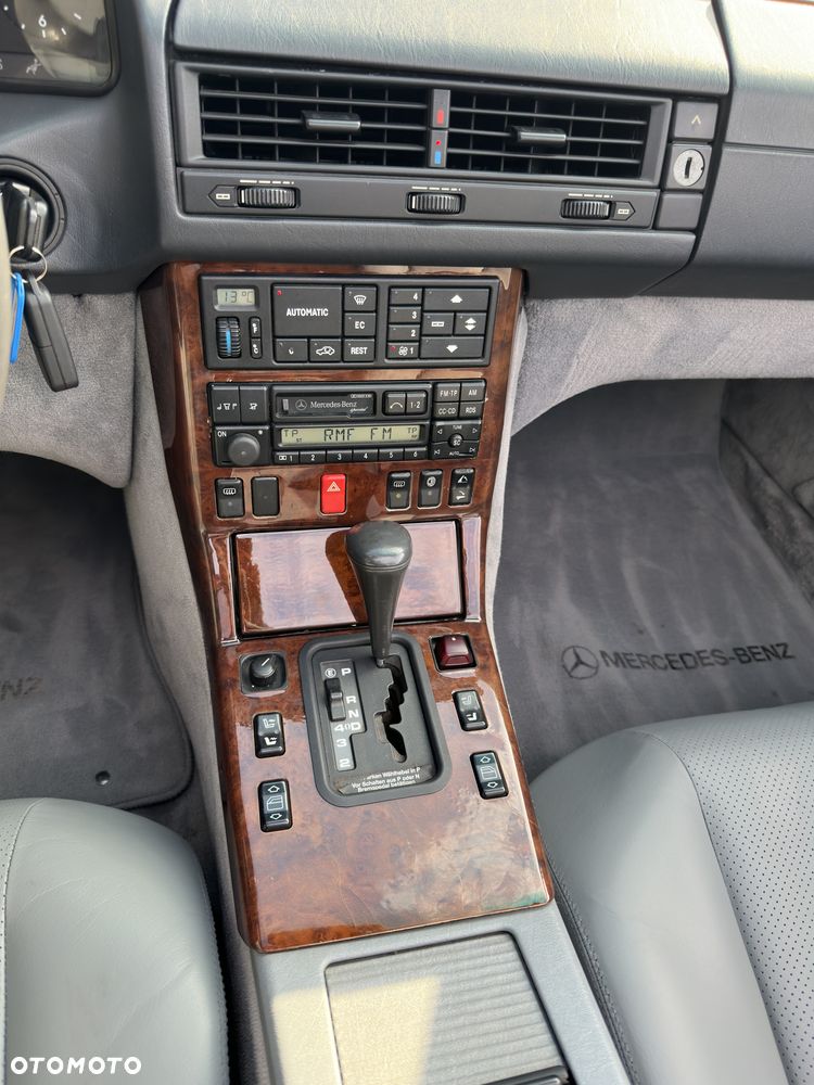 Mercedes-Benz SL 320 - 17