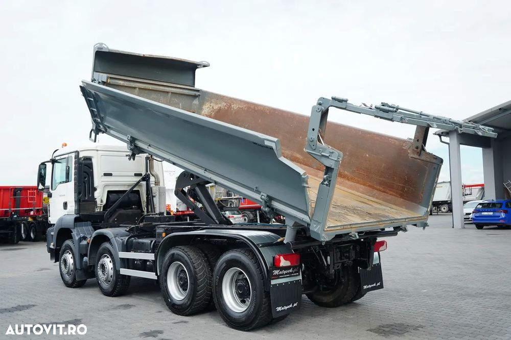 MAN TGS 35.420 / 8X4 / BASCULĂ CU 2 LATE - 6 M / LATERALĂ HIDROBRATĂ / BORDMATIC / VINCENT / EURO 6 - 4