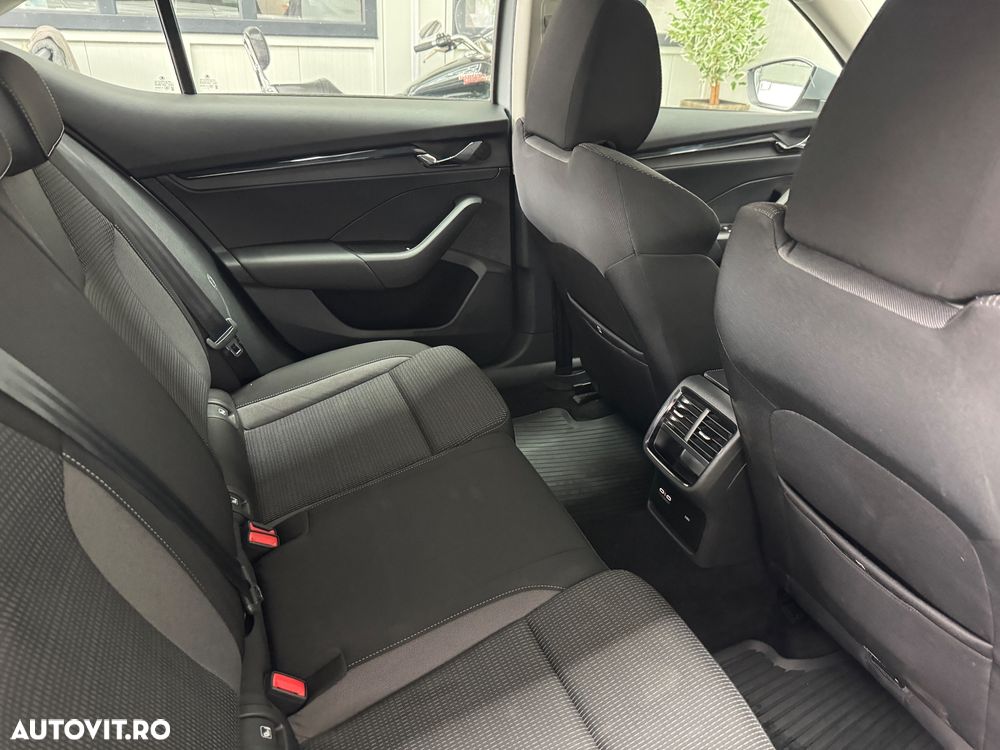 Skoda Octavia 1.0 TSI Ambition - 13