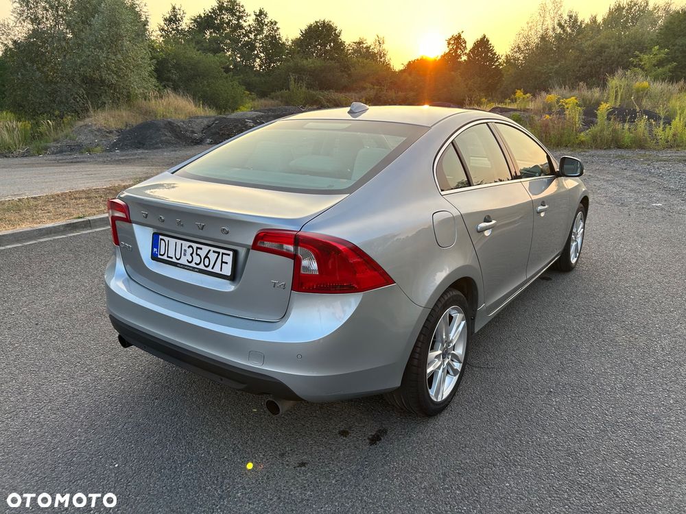 Volvo S60 - 8
