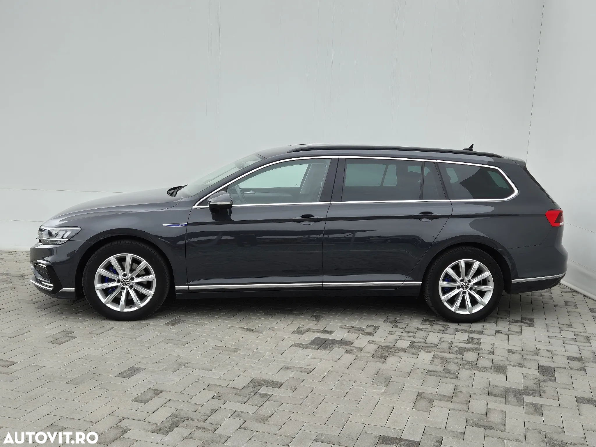 Volkswagen Passat Variant 1.4 TSI Plug-In-Hybrid DSG GTE - 2
