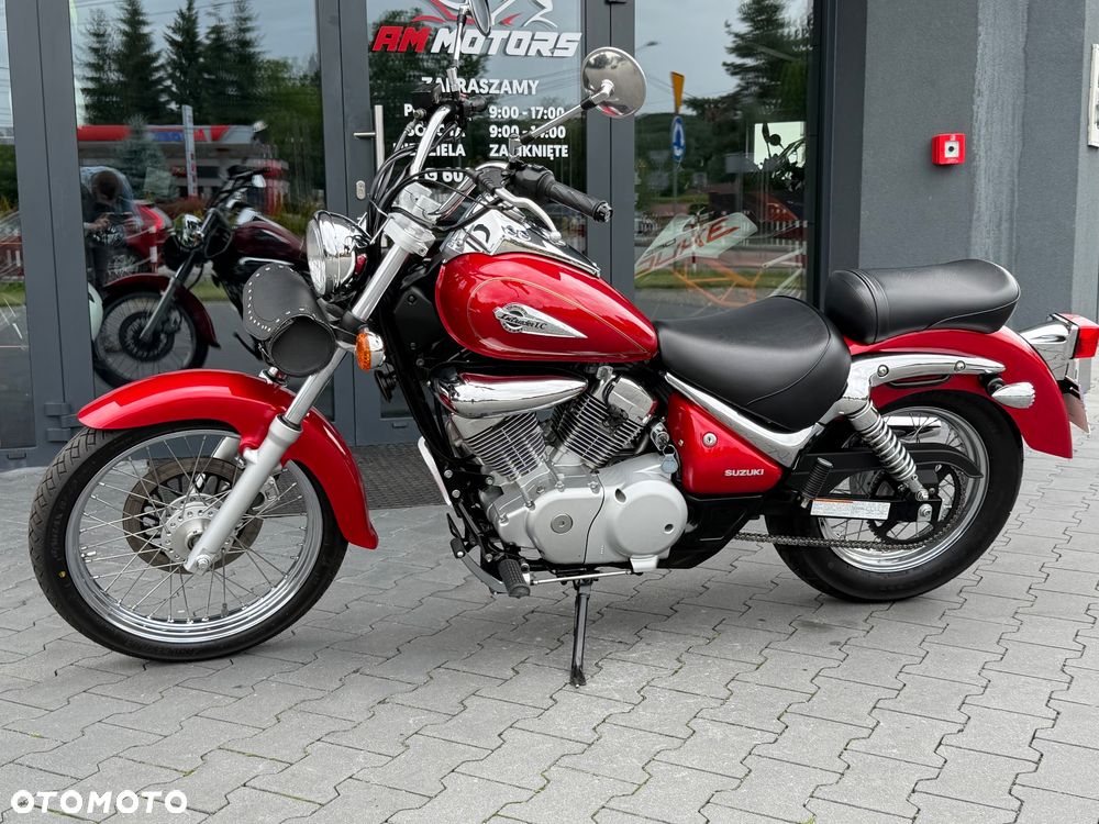 Suzuki Intruder - 26