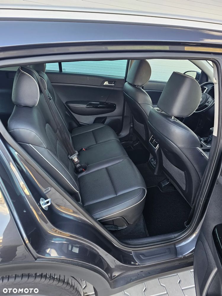 Kia Sportage 1.6 GDI 2WD ISG Vision - 36