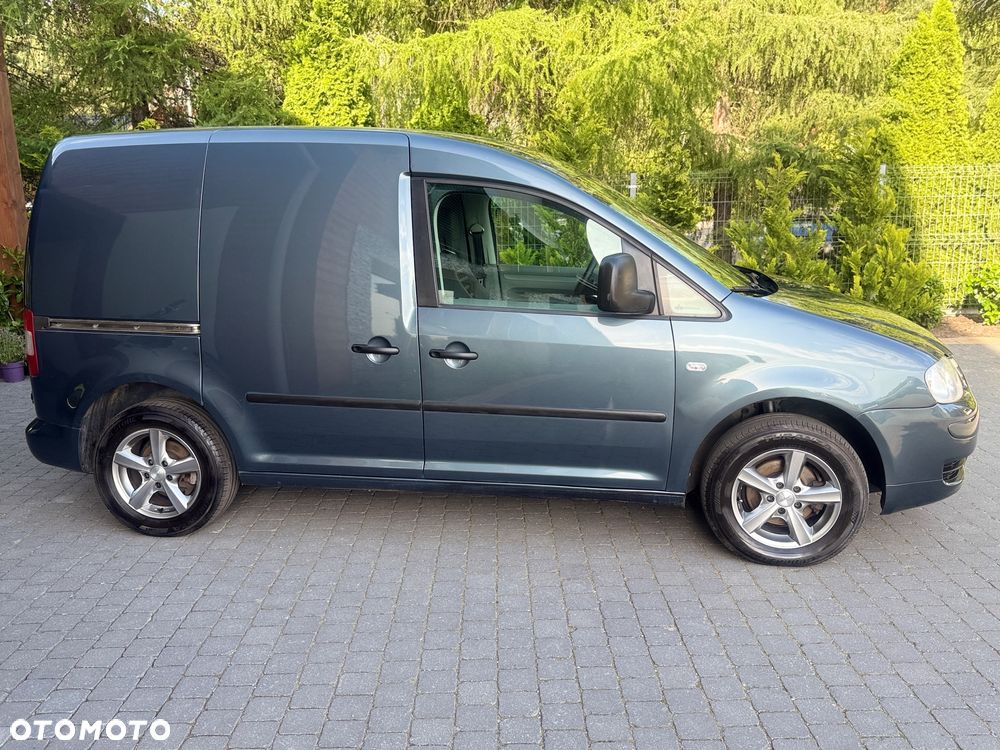 Volkswagen Caddy - 3