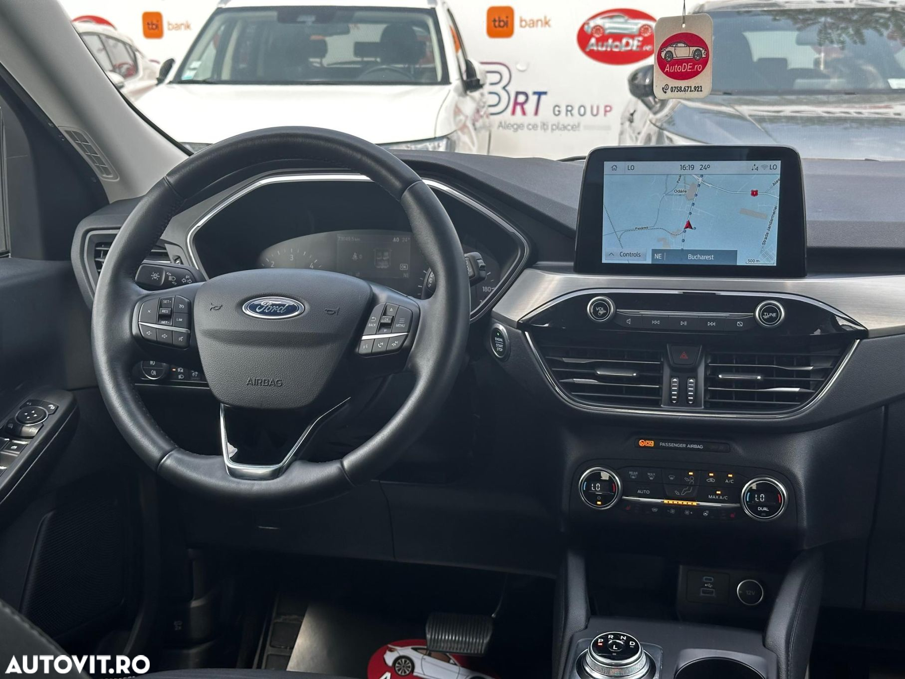 Ford Kuga - 9