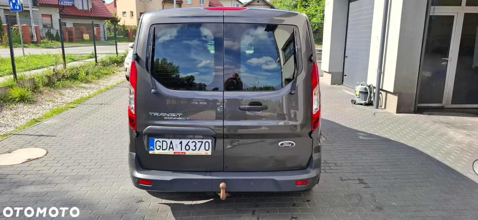 Ford CONNECT - 9