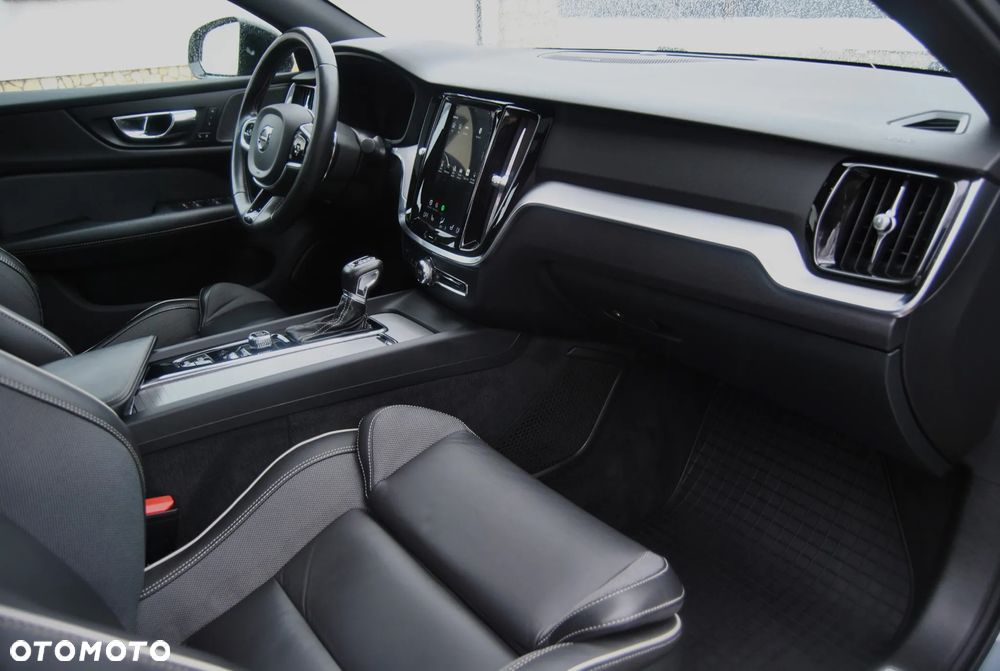 Volvo S60 T6 AWD Geartronic RDesign - 7