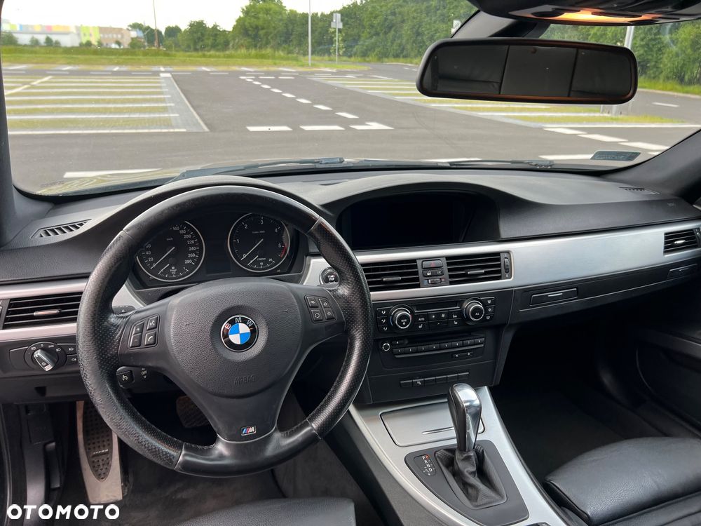 BMW Seria 3 330d Coupe M Sport Edition - 15