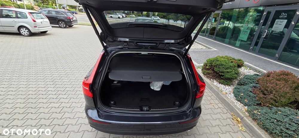 Volvo V60 D3 Momentum Pro - 7